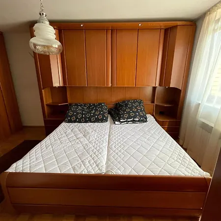2 Roomed Near The Old Town Apartmán *
