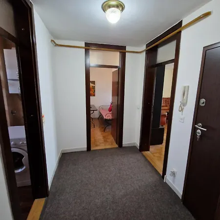 2 Roomed Near The Old Town Apartmán *